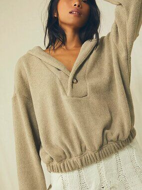 FREE PEOPLE Beach Bino Pullover Henley Fleece Sweater in Saige Beige Women M